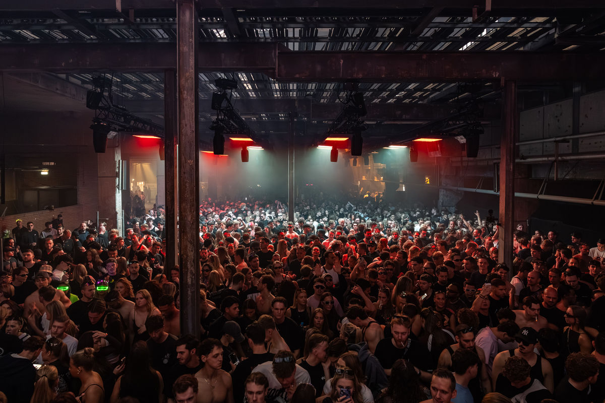 Loading... just a sec